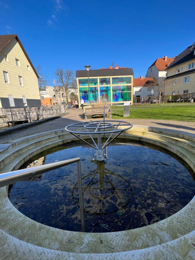 Zentrale *